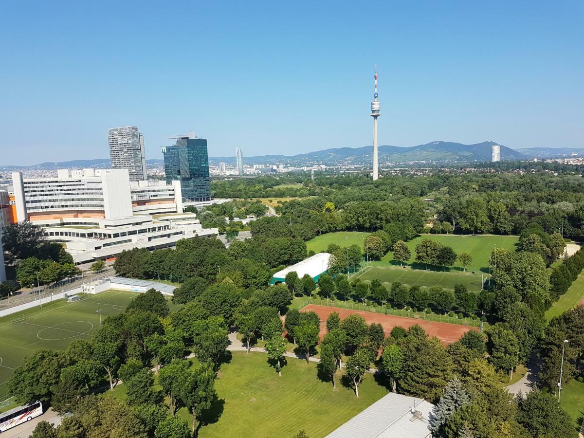 Flat Uno City Vienna Exterior photo